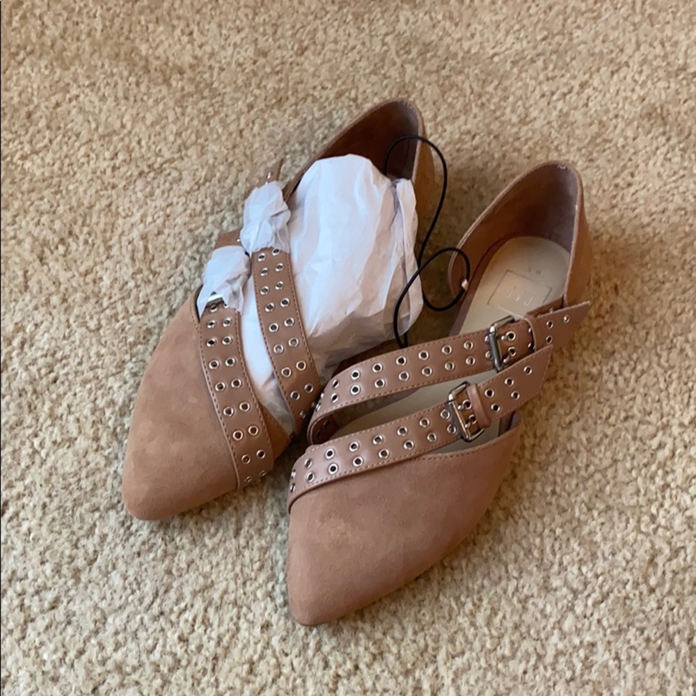 NWT Gap slip on